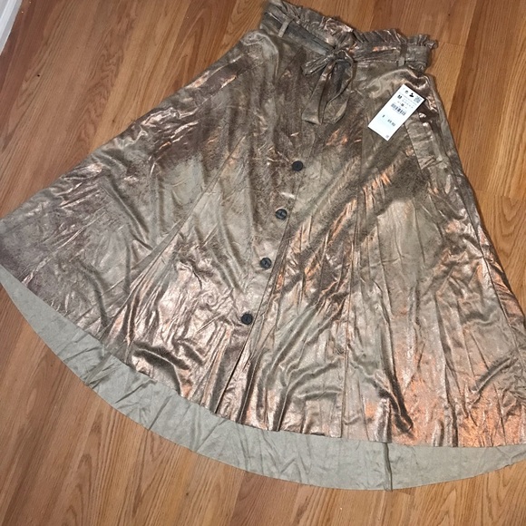 New with tag zara pleated midi skirt - Picture 3 of 8